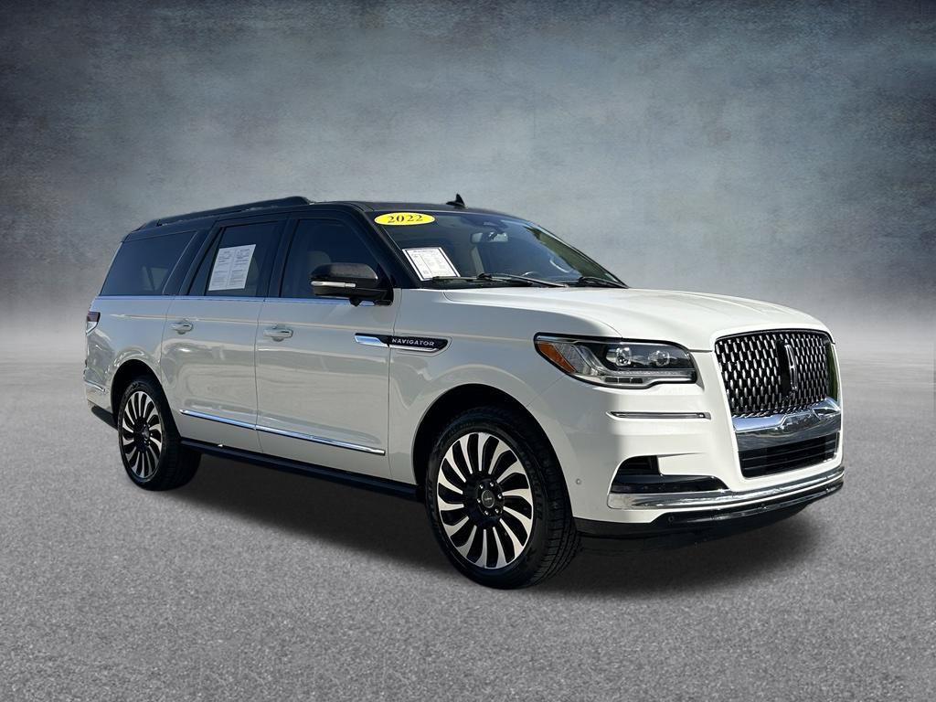 Used 2022 Lincoln Navigator L Black Label AWD/4WD image 3