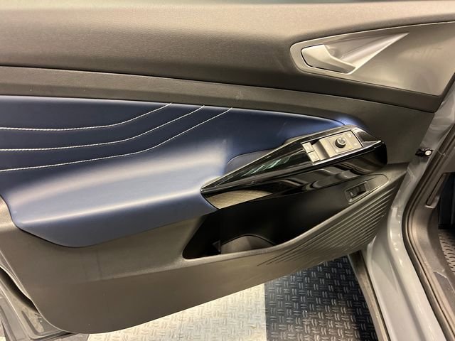 New 2026 Volkswagen ID.4 Pro S RWD image 8