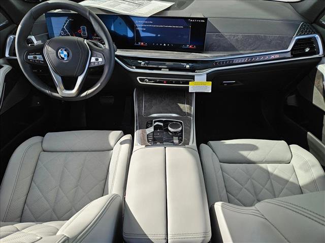 Used 2026 BMW X5 xDrive50e AWD/4WD image 15