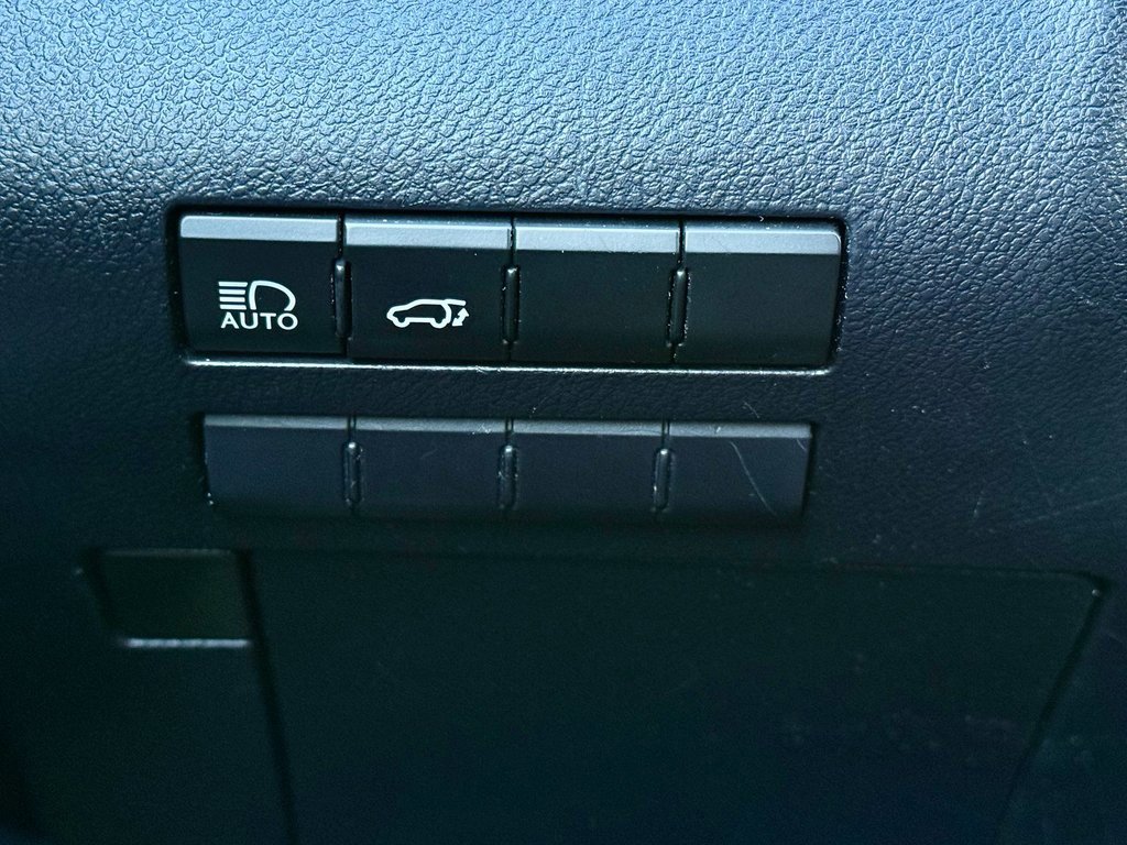 Used 2017 Lexus RX 350 AWD w/ Cold Weather Package image 29