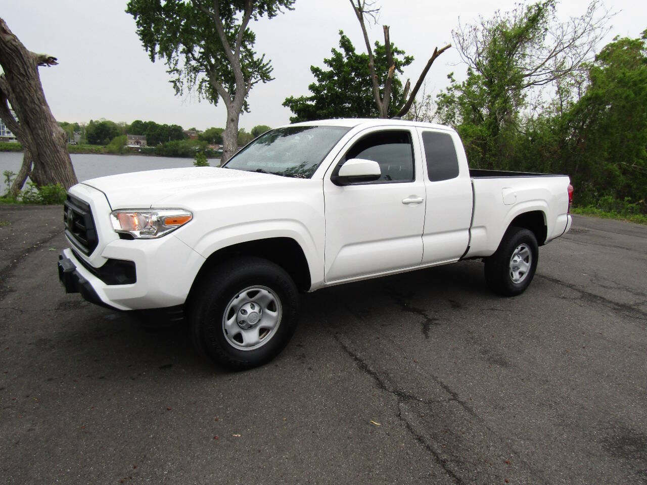 Used 2021 Toyota Tacoma SR RWD image 33