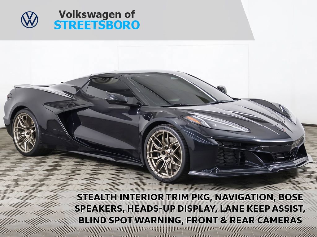 Used 2024 Chevrolet Corvette Z06 w/ Stealth Interior Trim Package RWD image 1