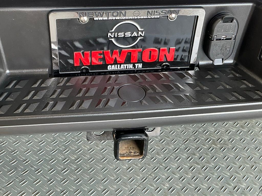 Used 2023 Nissan Titan Platinum Reserve w/ Moonroof Package image 13