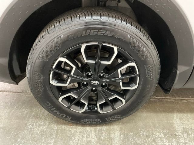 Used 2022 Hyundai Santa Cruz SEL w/ Activity Package image 9