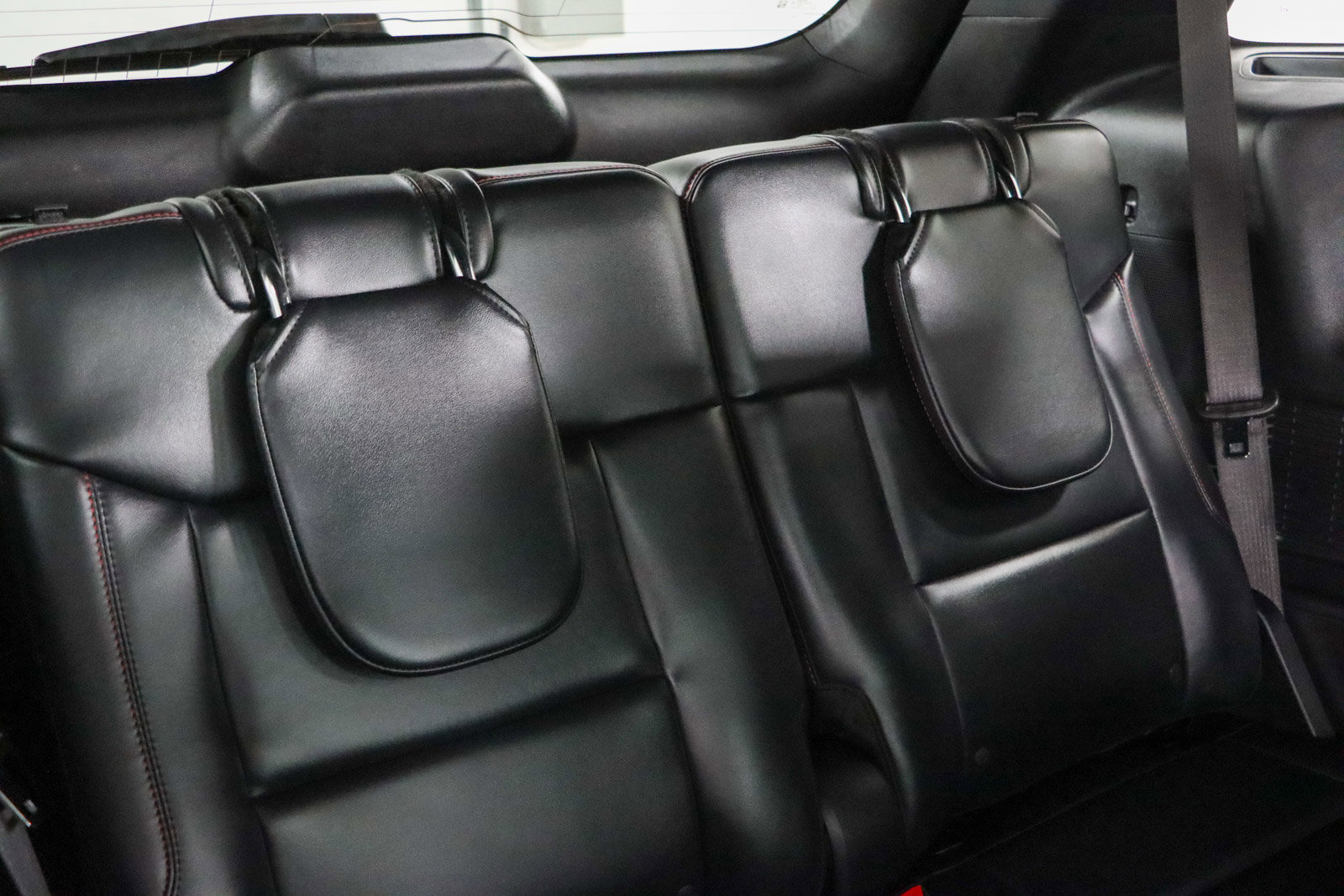 Used 2025 Ford Explorer ST AWD/4WD image 30