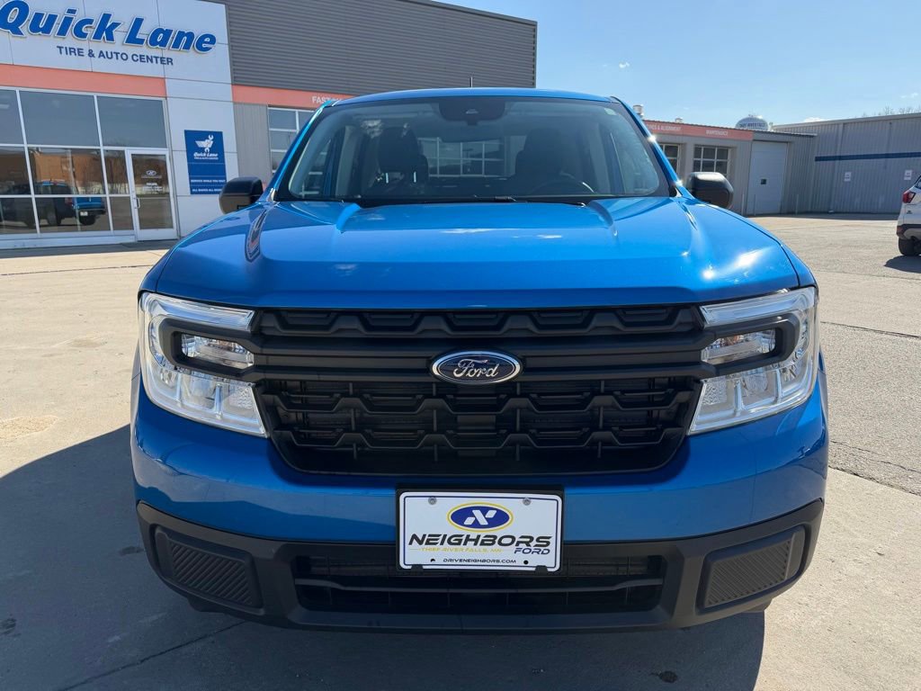Used 2022 Ford Maverick XL FWD image 2