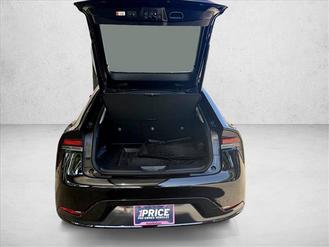 Certified 2025 Toyota Prius Limited AWD/4WD image 6