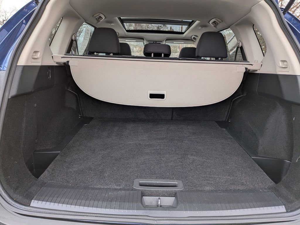 Used 2021 Nissan Rogue SV image 19