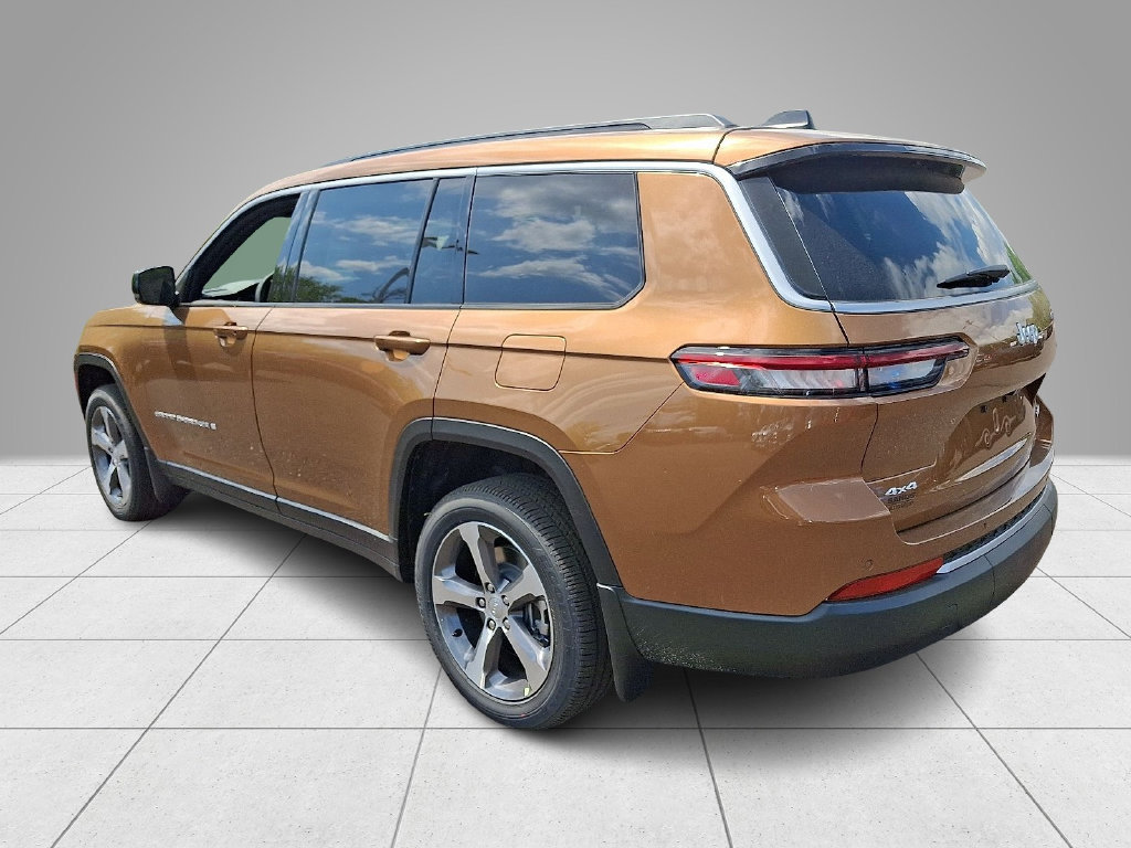 New 2026 Jeep Grand Cherokee L Limited w/ Trailer Tow Package AWD/4WD image 5