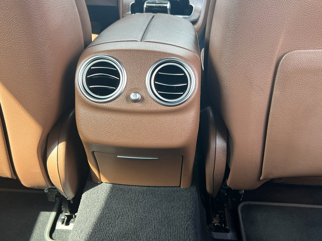 Used 2018 Mercedes-Benz E 300 image 33