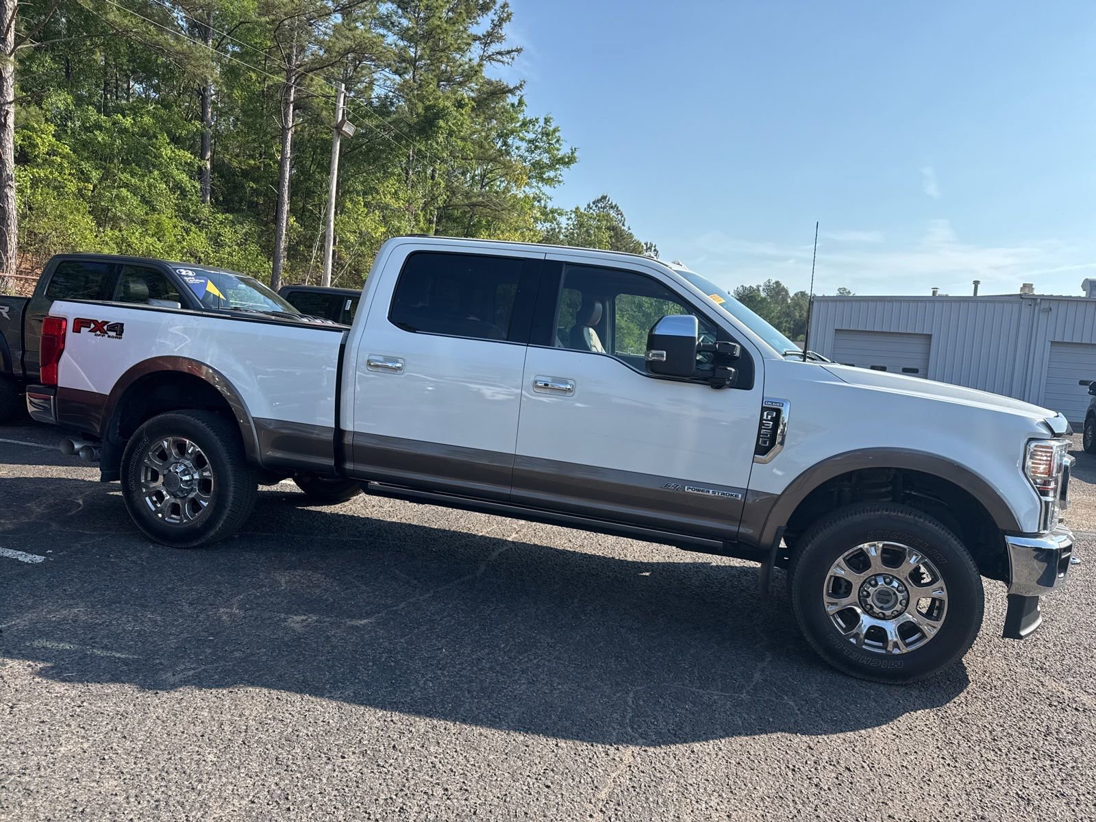 Used 2021 Ford F350 King Ranch w/ King Ranch Ultimate Package AWD/4WD image 8