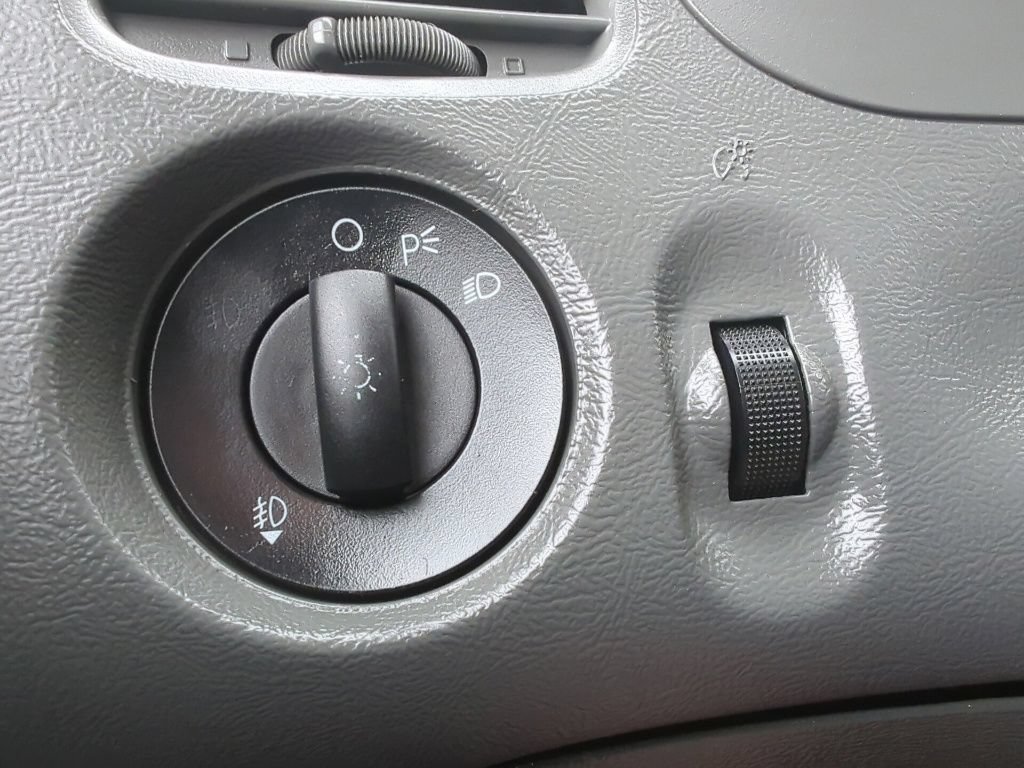 Used 2010 Ford Ranger XLT AWD/4WD image 16