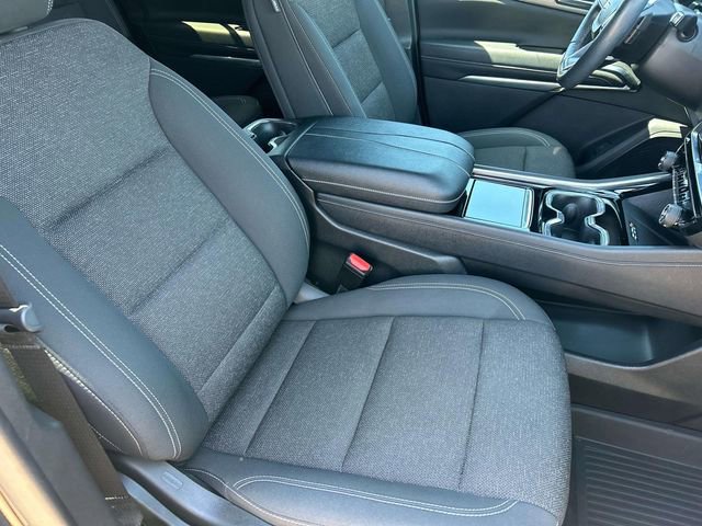 Certified 2024 Chevrolet Traverse LT FWD image 26
