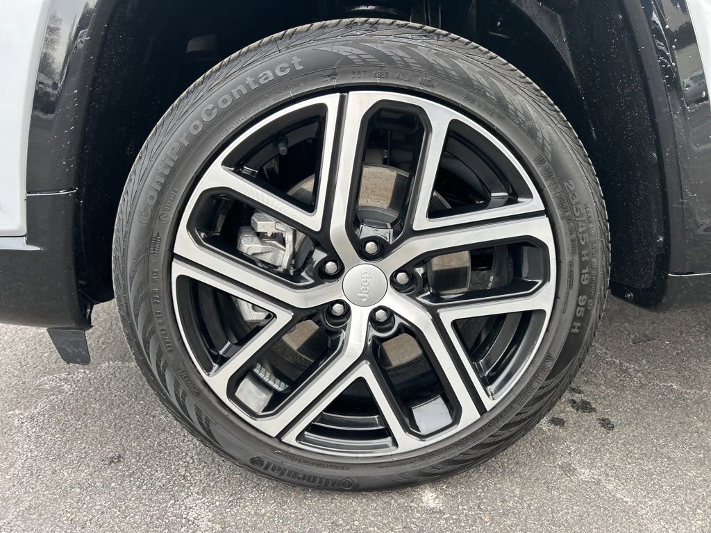 Used 2024 Jeep Compass Limited w/ Elite Group image 41