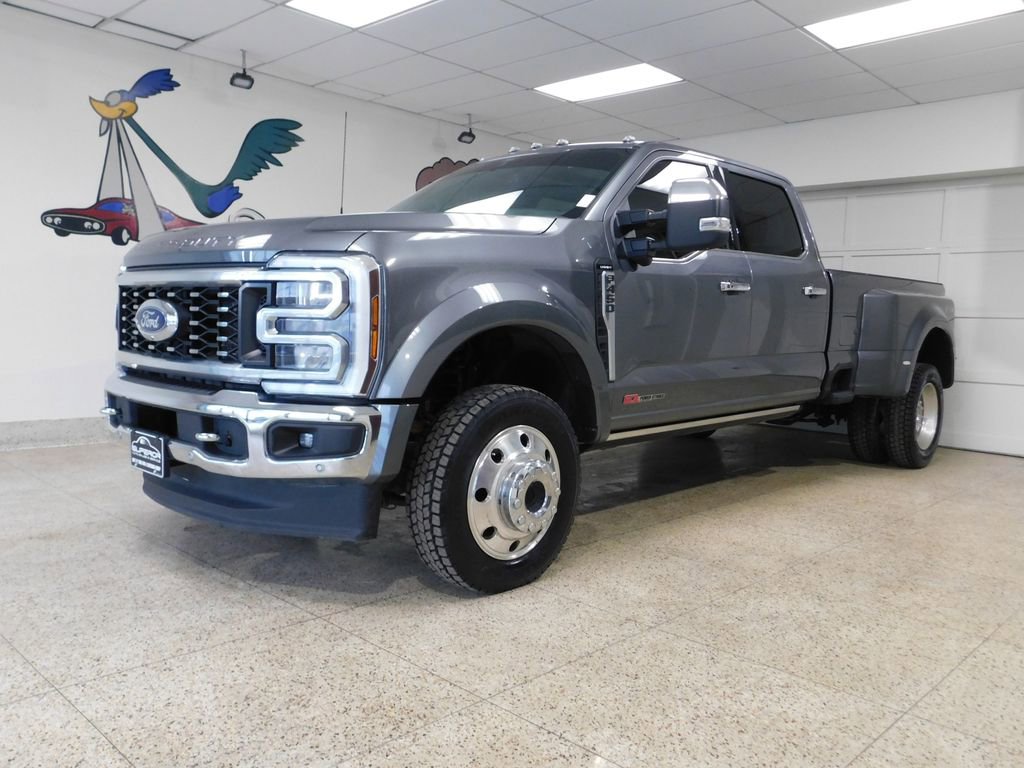 Used 2024 Ford F450 Lariat w/ Lariat Ultimate Package AWD/4WD image 1