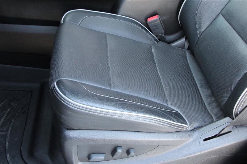 Used 2018 Chevrolet Silverado 2500 High Country AWD/4WD image 26