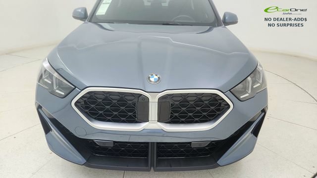Used 2025 BMW X2 xDrive28i w/ Technology Package image 9