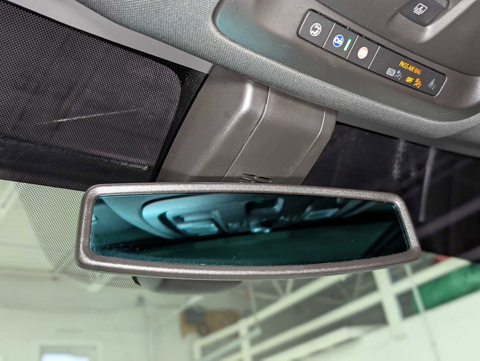 Used 2022 Chevrolet Tahoe RST w/ Sport Performance Package image 35