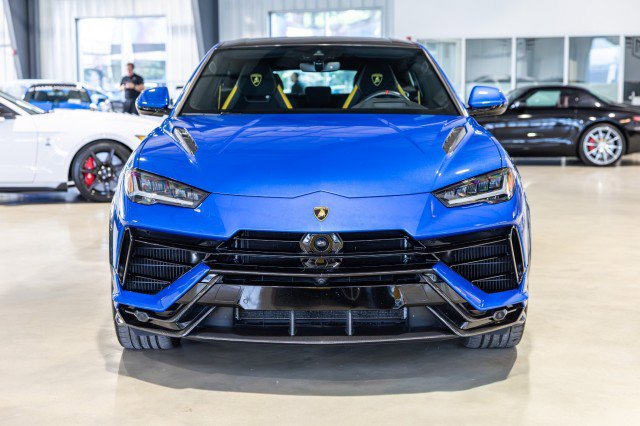 Used 2024 Lamborghini Urus Performante AWD/4WD image 9
