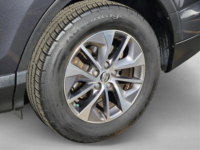 Used 2017 Toyota RAV4 XLE w/ Carpet Mat Package image 20