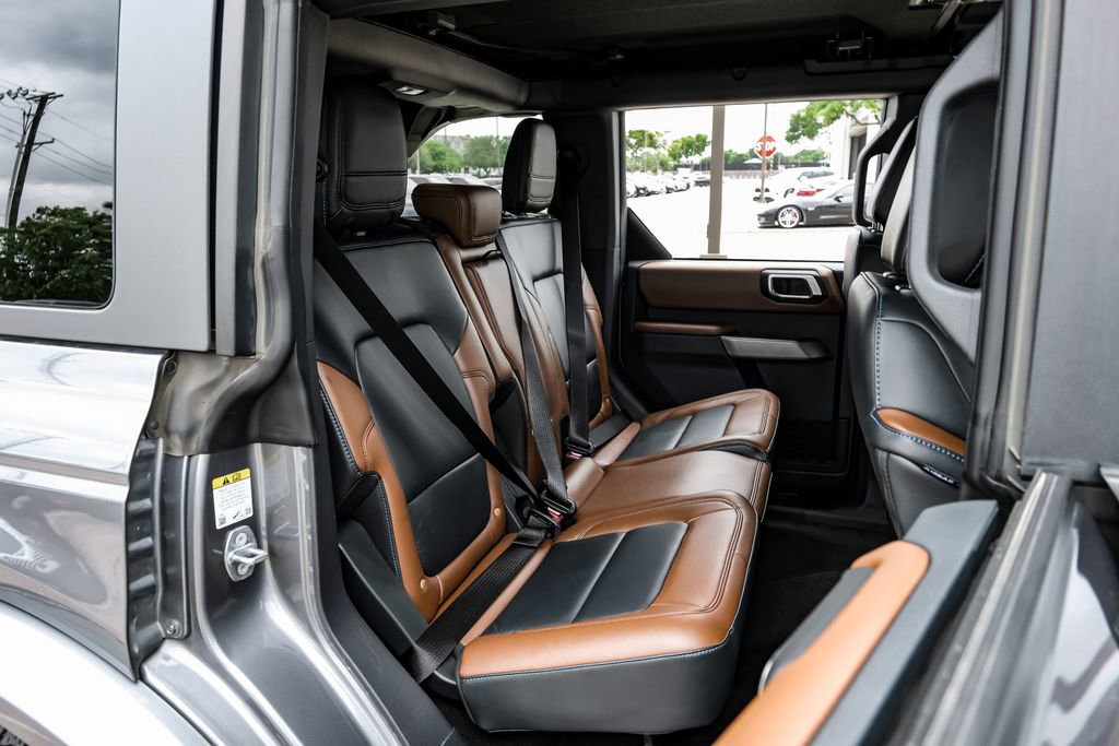 Used 2023 Ford Bronco Outer Banks image 41