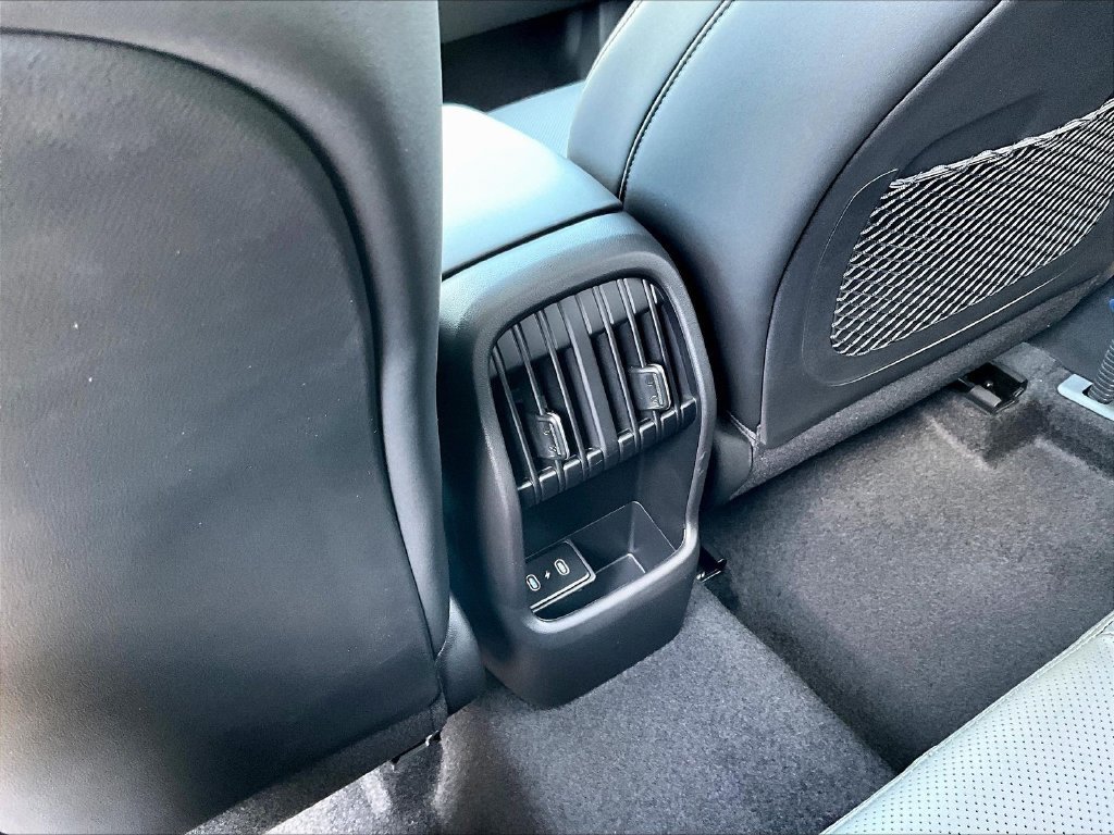 New 2026 Hyundai Kona Limited AWD/4WD image 17