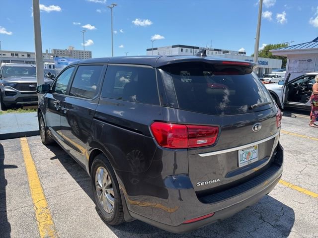 Used 2020 Kia Sedona LX FWD image 6