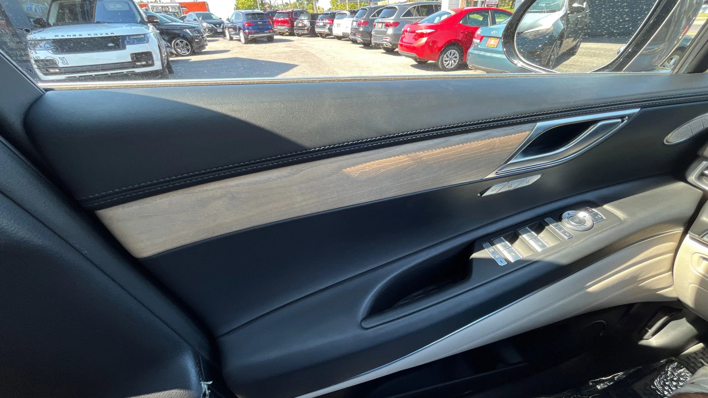 Used 2022 Genesis GV80 3.5T image 21