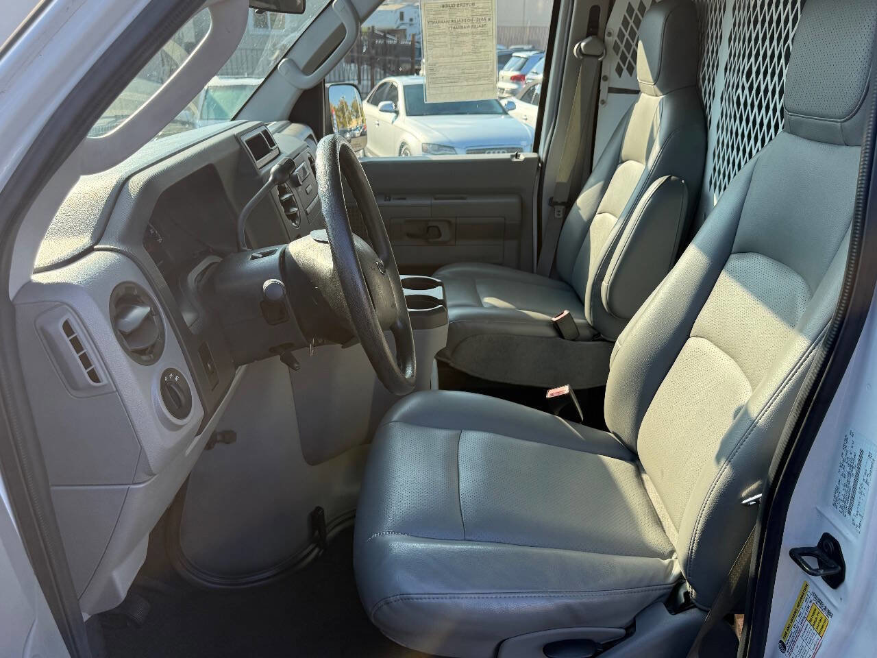 Used 2009 Ford E-150 and Econoline 150 RWD image 14
