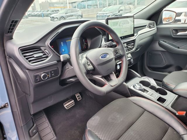 Used 2024 Ford Escape ST-Line w/ Tech Pack #1 FWD image 11