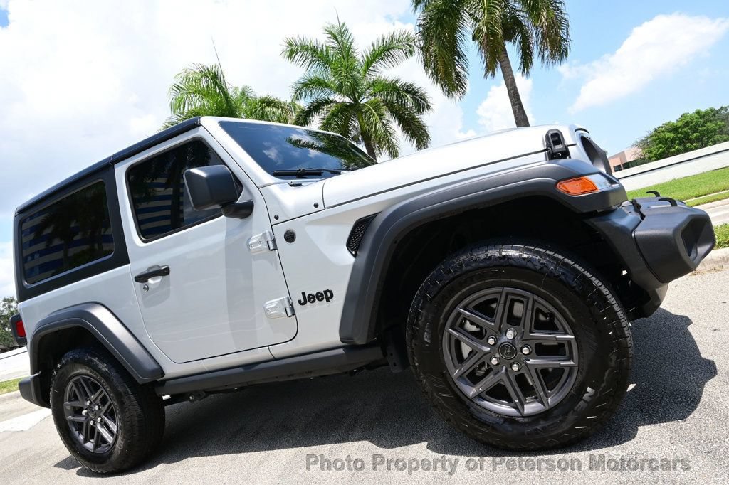 Used 2024 Jeep Wrangler Sport AWD/4WD image 1