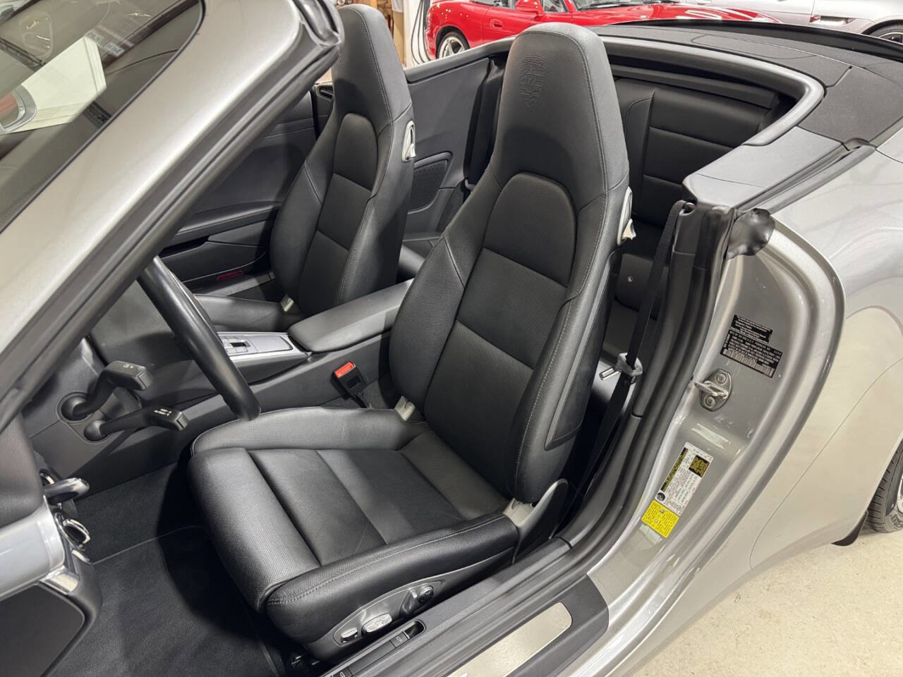 Used 2014 Porsche 911 Carrera S image 22