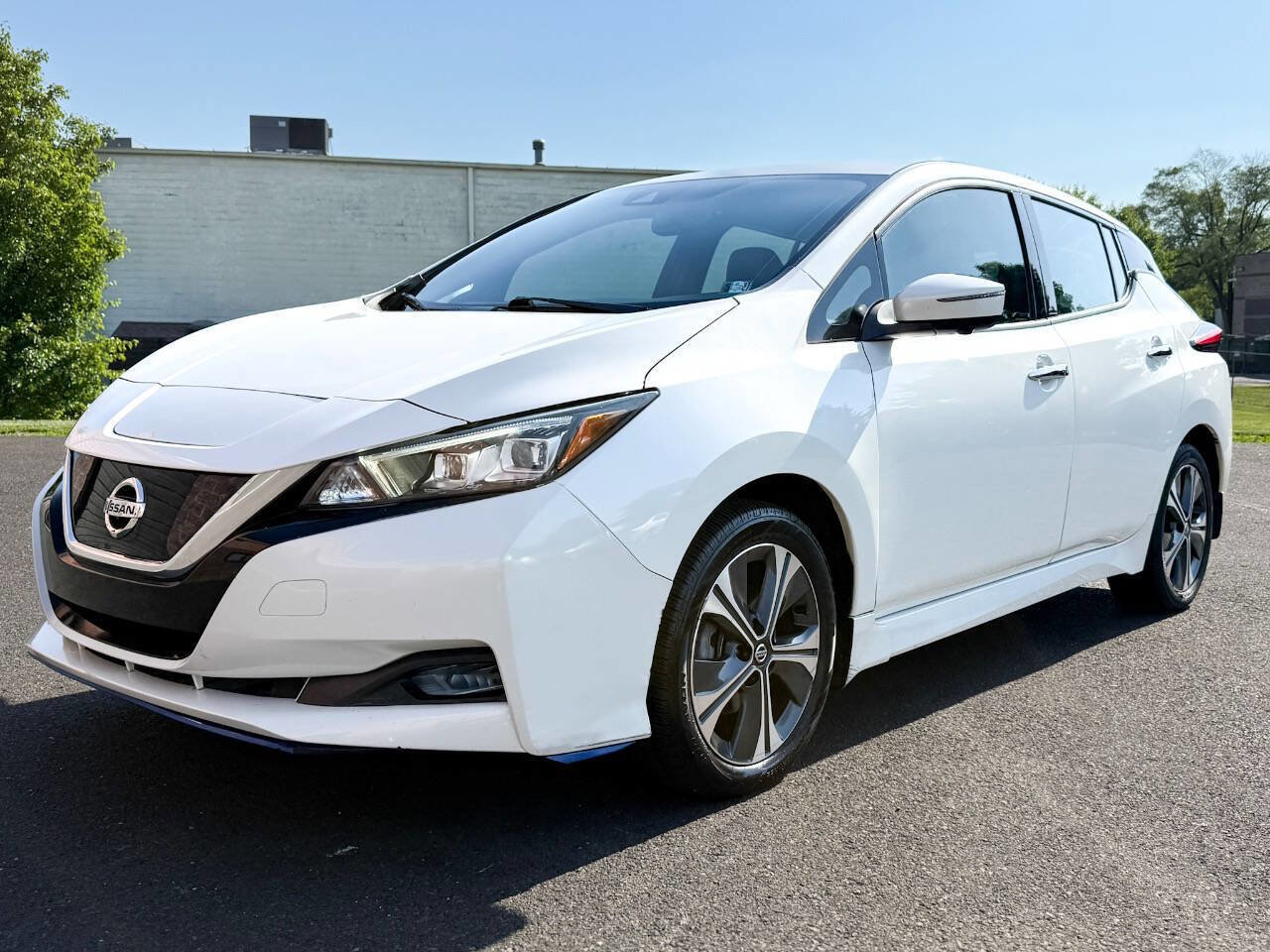 Used 2020 Nissan Leaf SL Plus FWD image 2