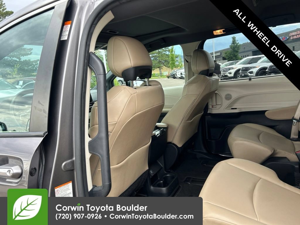 Used 2023 Toyota Sienna XLE w/ XLE Plus Package AWD/4WD image 19