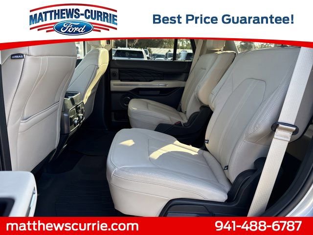 Certified 2024 Ford Expedition Platinum image 12
