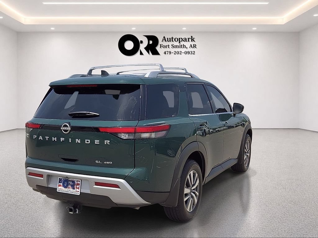Used 2023 Nissan Pathfinder SL w/ Lighting Package (N92) AWD/4WD image 5