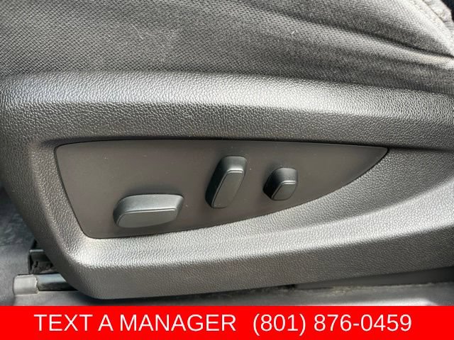 Used 2017 Chevrolet Silverado 1500 LT w/ All Star Edition AWD/4WD image 17