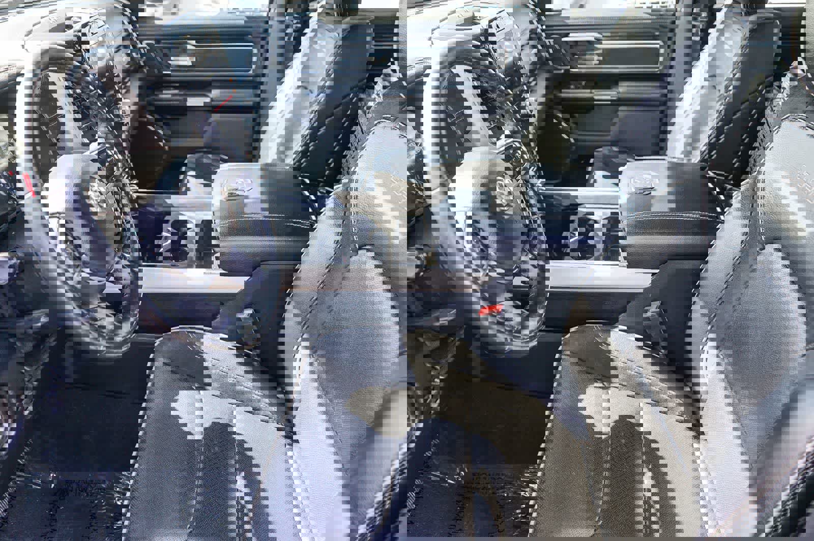 Used 2019 RAM 1500 Laramie image 18