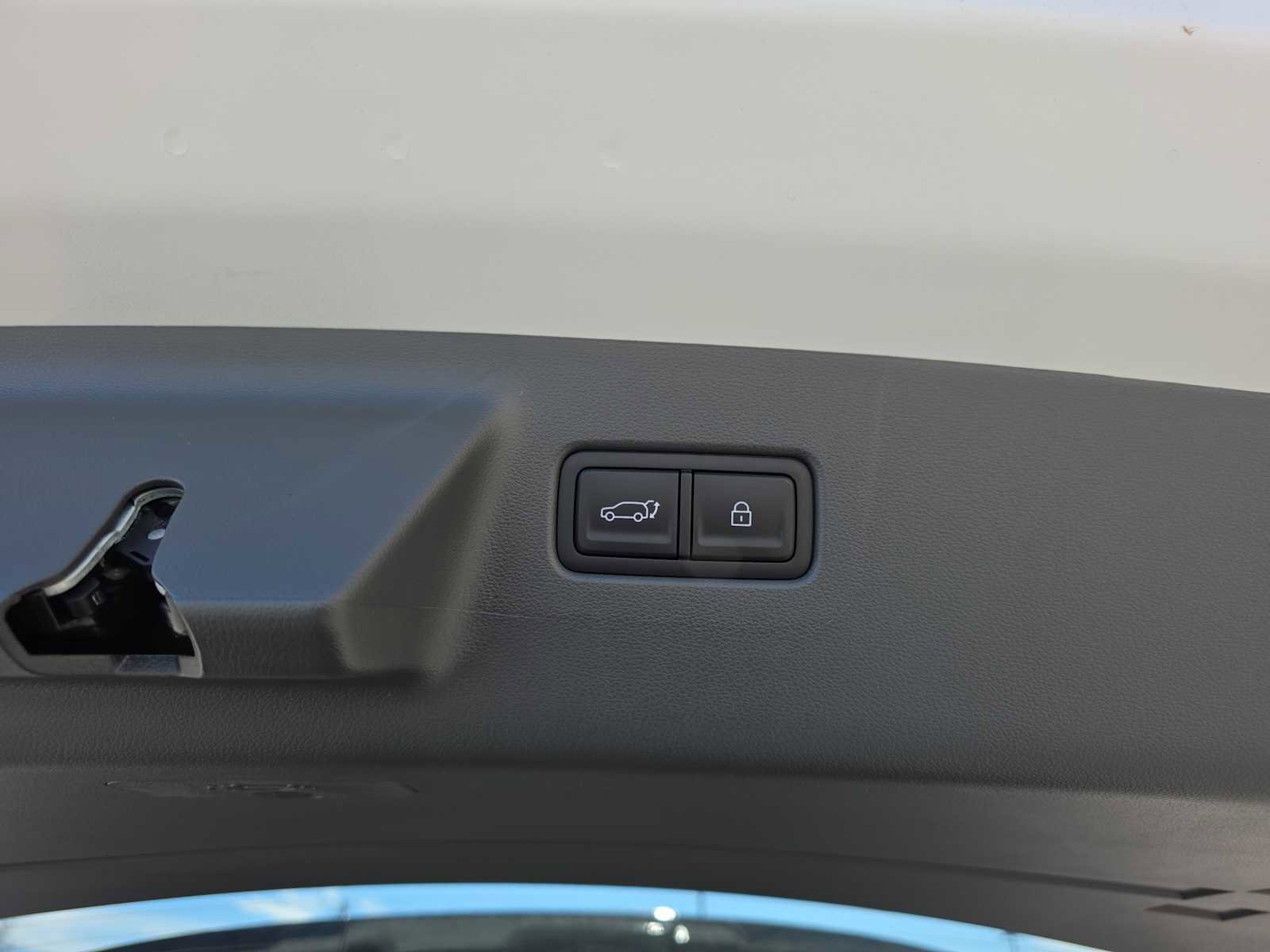 New 2026 Hyundai Santa Fe SE FWD image 23