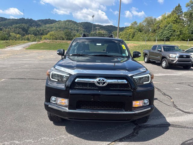 Used 2011 Toyota 4Runner Limited AWD/4WD image 3
