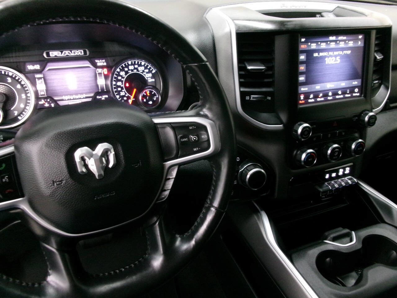 Used 2020 RAM 1500 Big Horn image 40