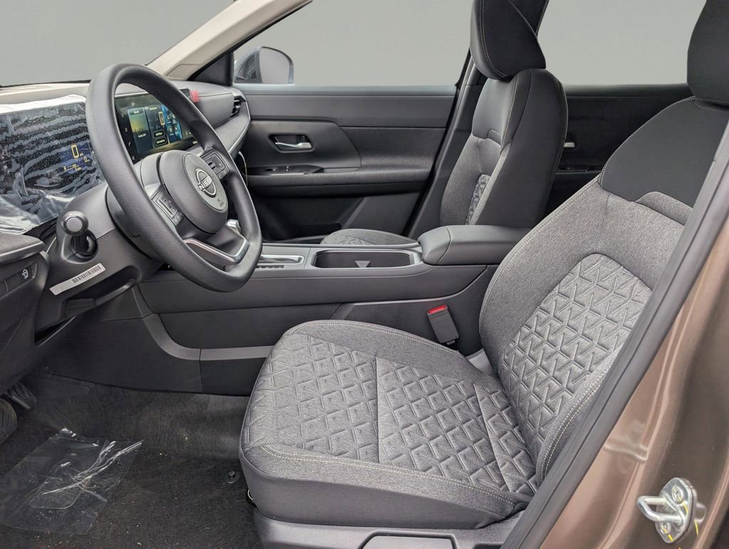 New 2026 Nissan Kicks SV image 17