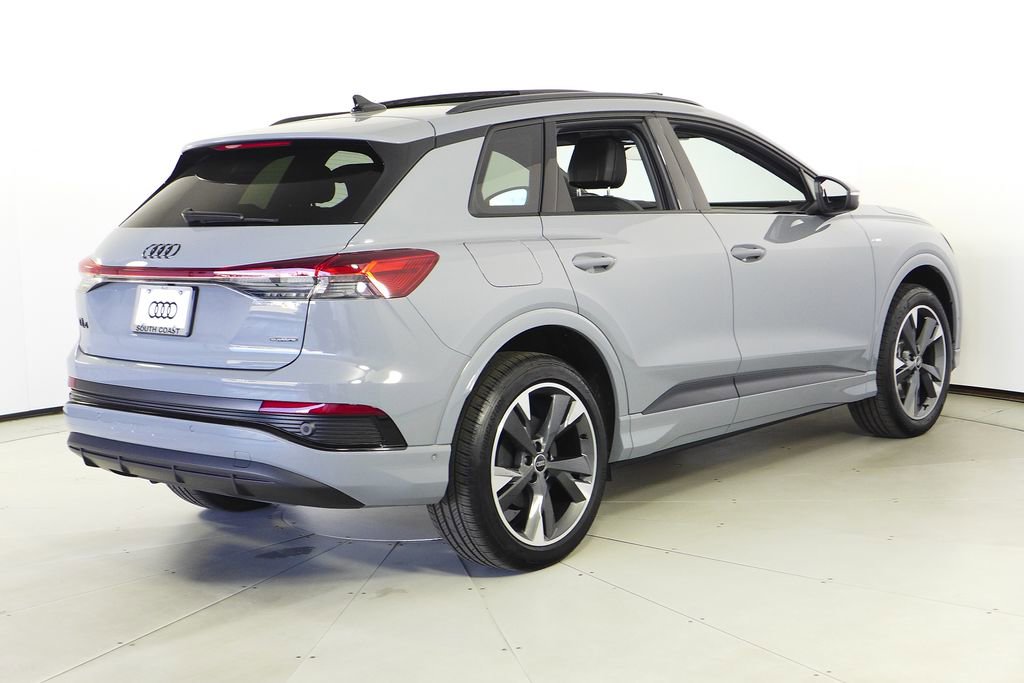 Used 2024 Audi Q4 e-tron Prestige w/ Black Optic Package image 7