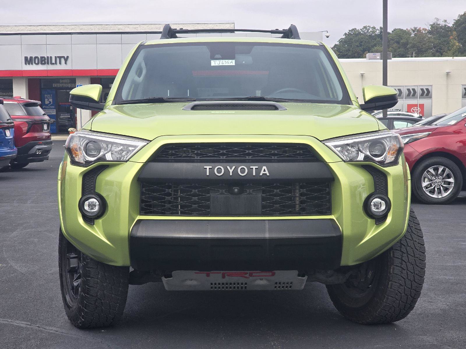 Used 2022 Toyota 4Runner TRD Pro AWD/4WD image 2