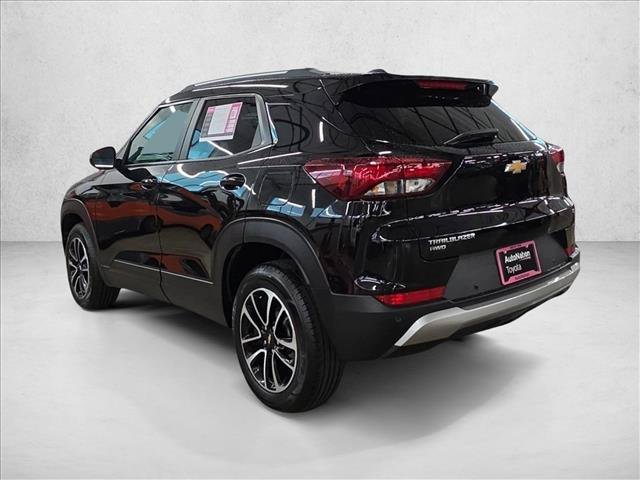 Used 2024 Chevrolet TrailBlazer LT w/ Driver Confidence Package AWD/4WD image 8