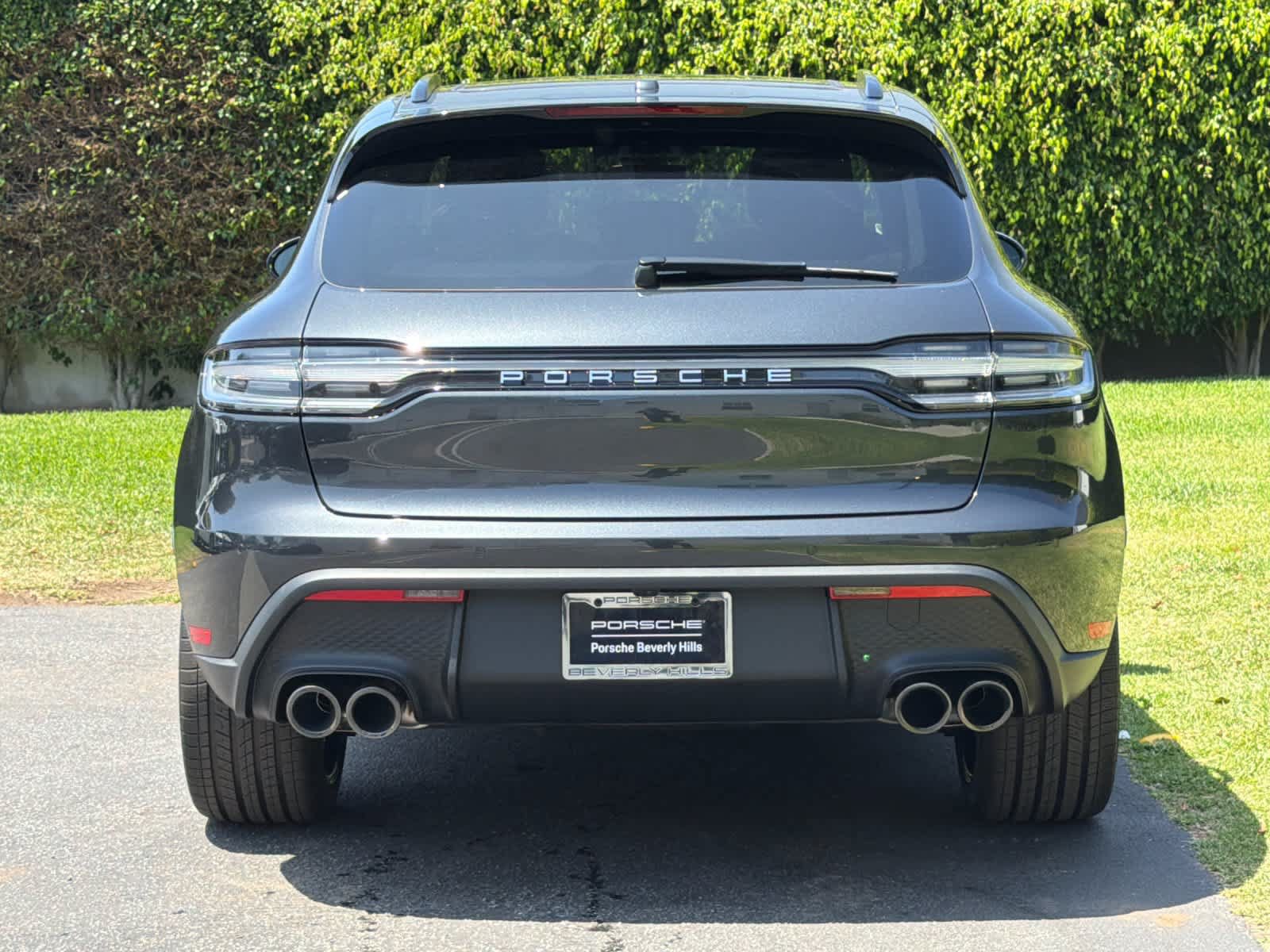 New 2026 Porsche Macan AWD/4WD image 7