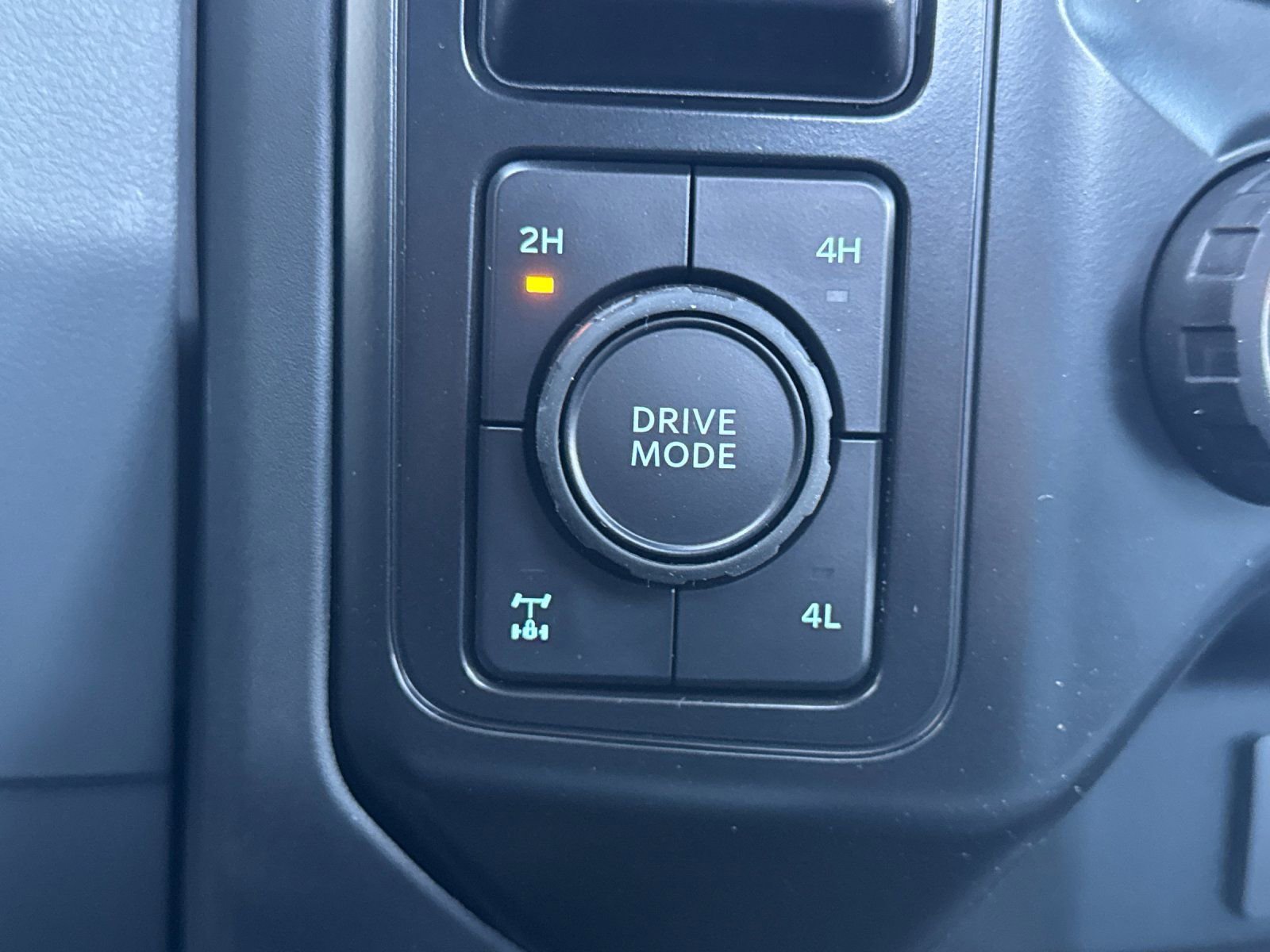 New 2026 Ford F350 XL w/ XL Off-Road Package AWD/4WD image 29