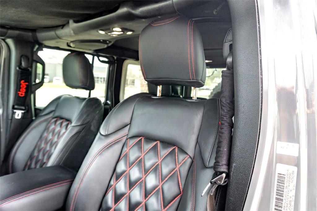 Used 2019 Jeep Wrangler Unlimited Rubicon image 14