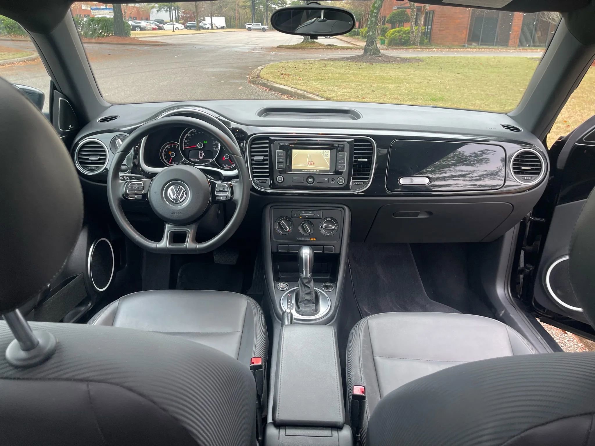 Used 2015 Volkswagen Beetle 1.8T image 16