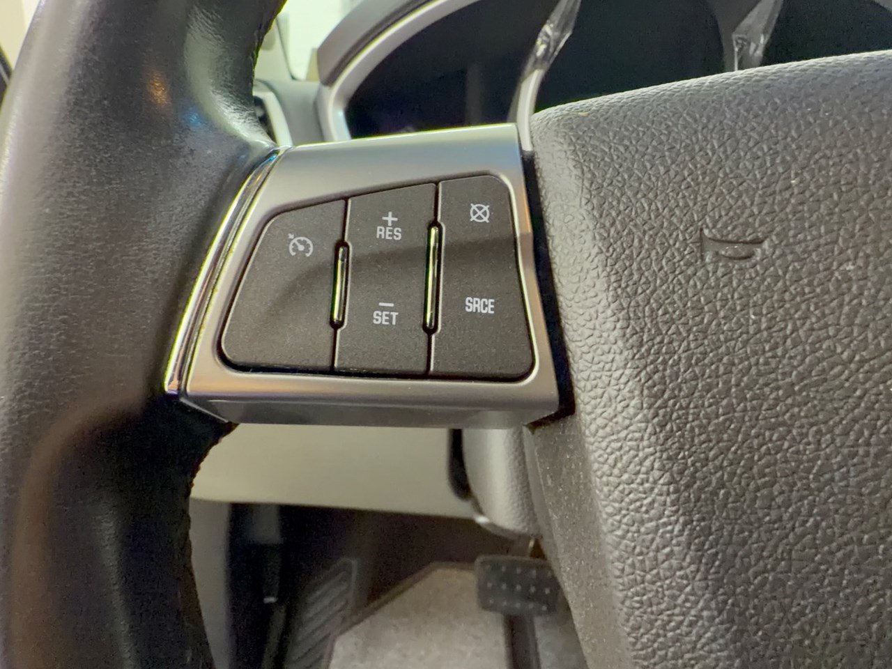 Used 2010 Cadillac SRX Performance AWD/4WD image 18